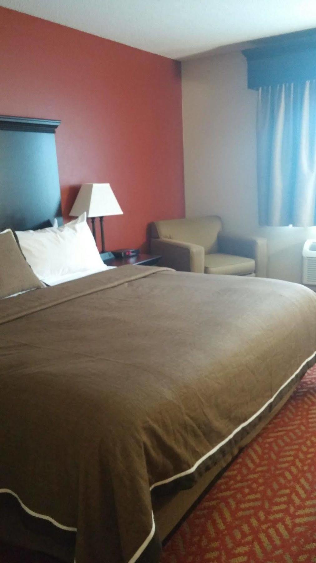 Grandstay Hotel & Suites Cambridge Ngoại thất bức ảnh